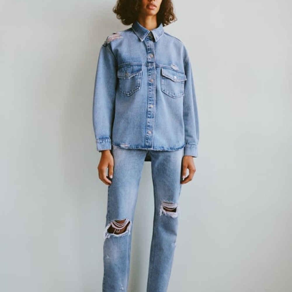 NWT ZARA Ripped Stain Dye Jeans Blue Size 6